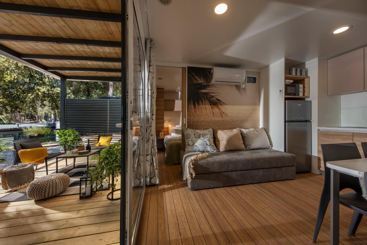 Porton Mobile Home Rovinj Exterior photo