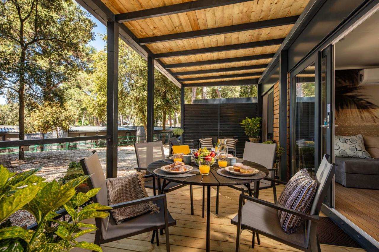 Porton Mobile Home Rovinj Exterior photo