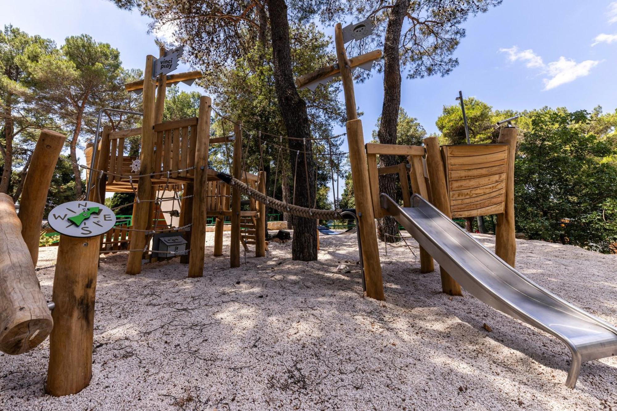 Porton Mobile Home Rovinj Exterior photo