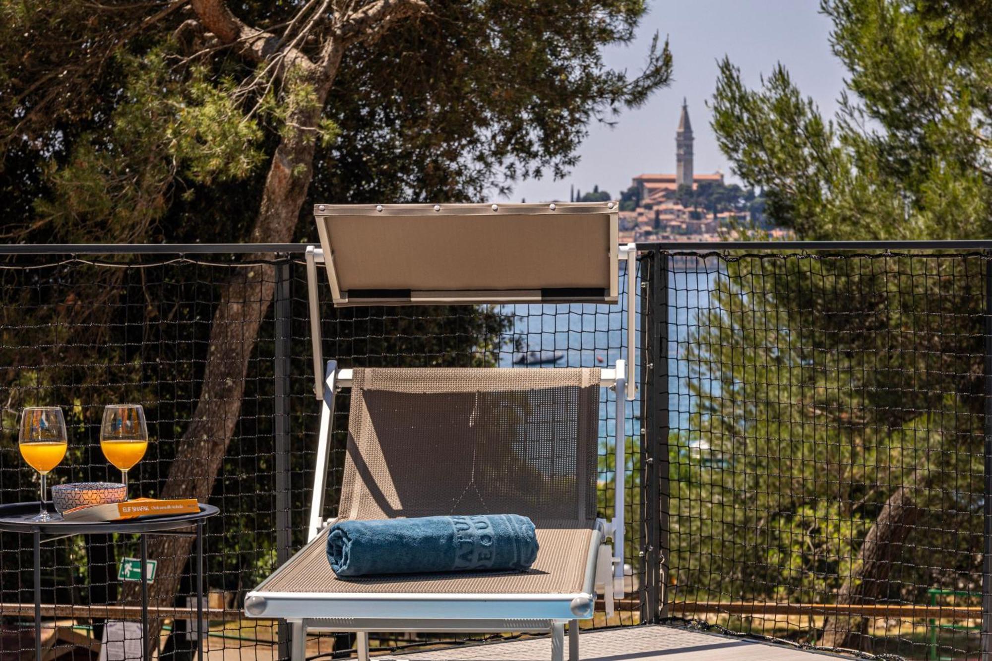Porton Mobile Home Rovinj Exterior photo